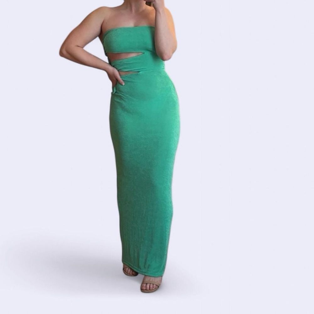 Beginning Boutique Green Strapless Dress